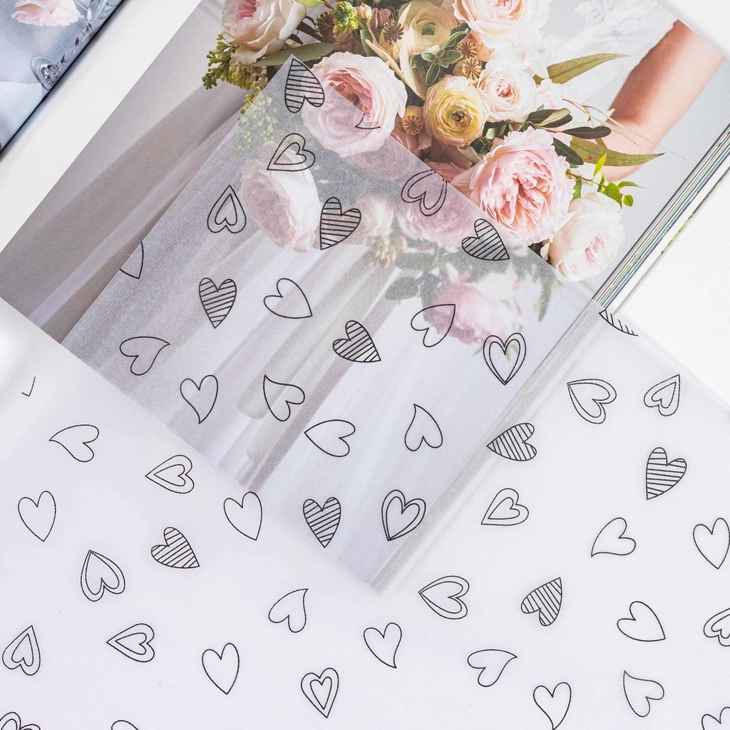 Тишью A drawn heart